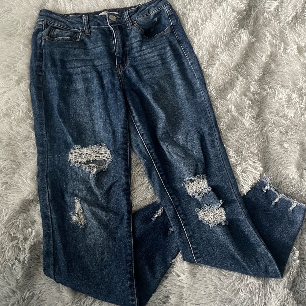 Women's Distressed Blue Jeans